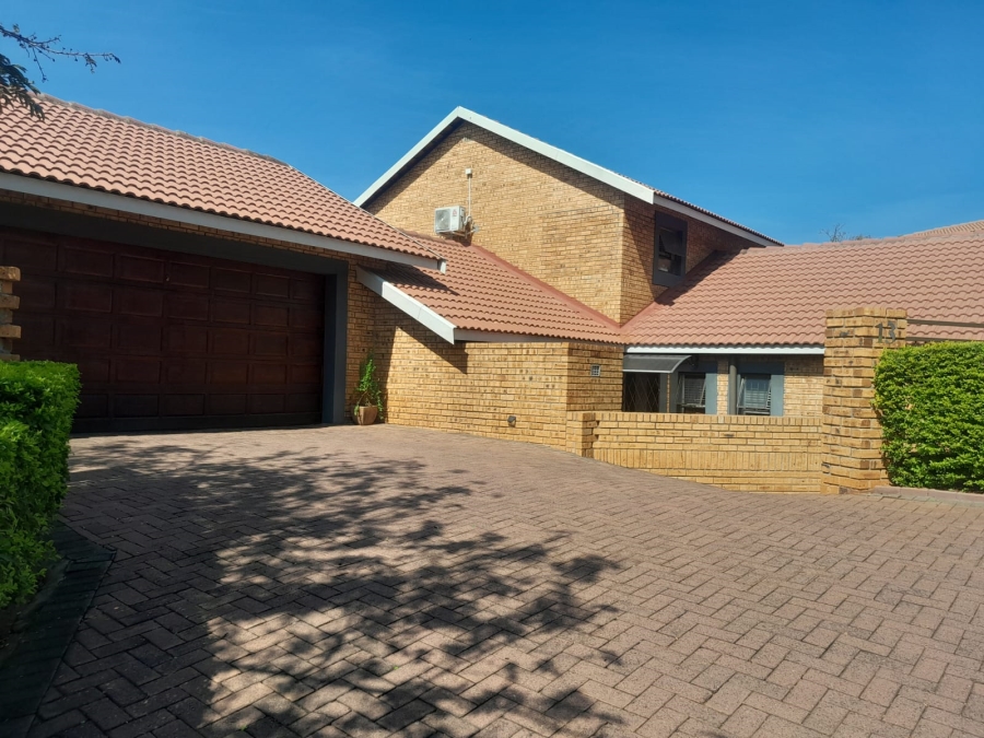 4 Bedroom Property for Sale in Cashan North West